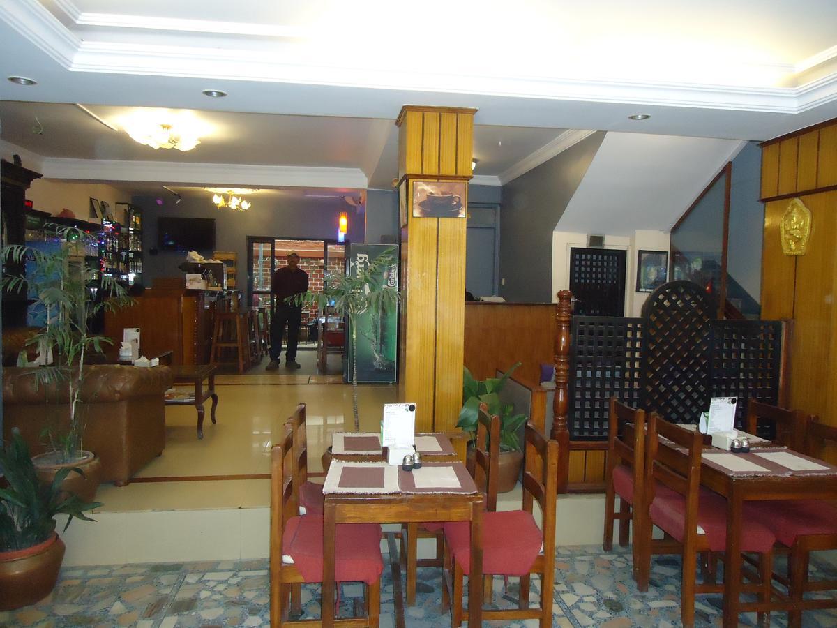 Hotel Earth House Katmandou Extérieur photo