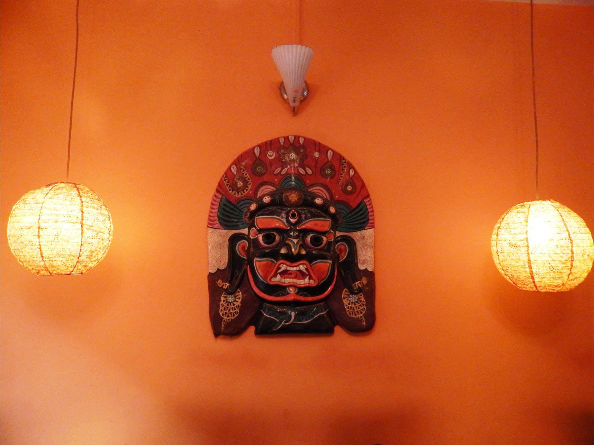 Hotel Earth House Katmandou Extérieur photo